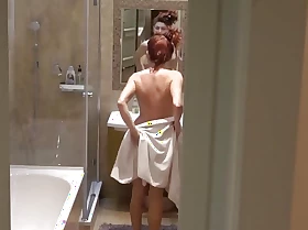 Video be worthwhile for my stunning boyfriend bathing and doing their way makeup