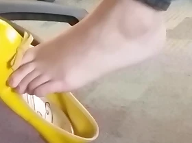 Hot shoeplay roughly yellow flats roughly computer lab