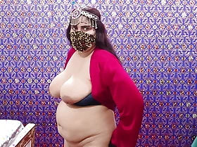 Arab Queen more Obese Boobs Sex more Huge Dildo