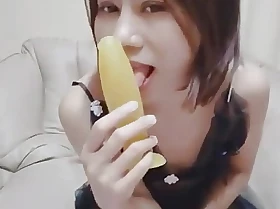 Petite Brunette Girl Suck Banana