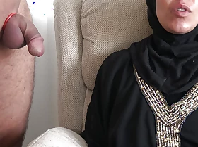 horny pakistani boy came quit for a real arab handjob