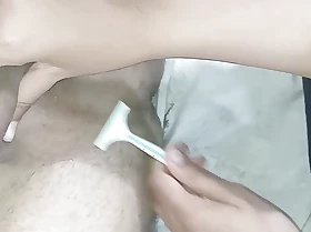 big dick risky Shaveing my Dick teasing masturbate rubbing shaved horny pussy and cumshot withdraw from