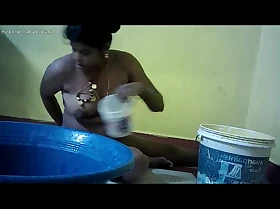 Indian village house wife flushing ass sexy wife