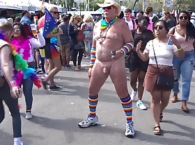 Nude dick at street fair