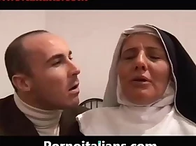 Along to italian nun slattern does blowjob - il pompino della suora italiana mummy