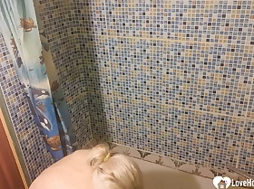 Couple has a sexy session about the shower.