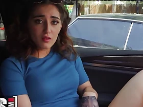 Johnny Carry the Looks Convenient A Nice Car And He Finds Jezebeth's Leg Wide Open With Her Pussy Dripping Wet - Mofos