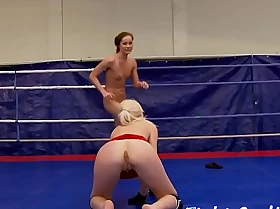 Wrestling lesbian frigs ass and pussylicks