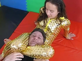 Bella s golden squeeze - headscissor mixed wrestling