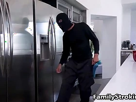 Dad fulfills legal age teenager step daughters fantasy fucking a burglar - familystroking com