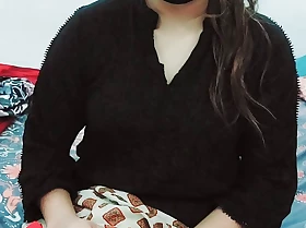 Pakistani Girl Doing Stepmom Roleplay With Clear Audio