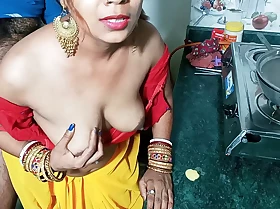 Owner Rough Gender Maid Girl Who Cooking Food In Kitchen Pornography In Hindi Voice
