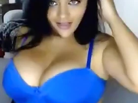 Hawt Indian Aunty expose her pine Bazookas and Cookie