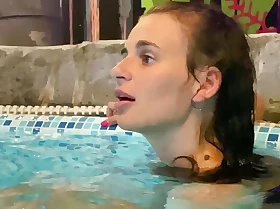 I swim in be transferred to ordinary pool and show pussy