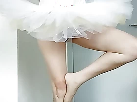 Ballet girl