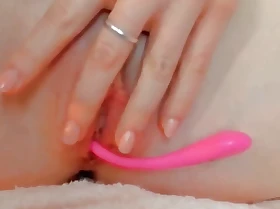 Teen Fingers Pussy Close Helter-skelter